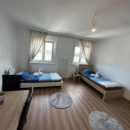 아파트 Quiet Near Airport Vienna